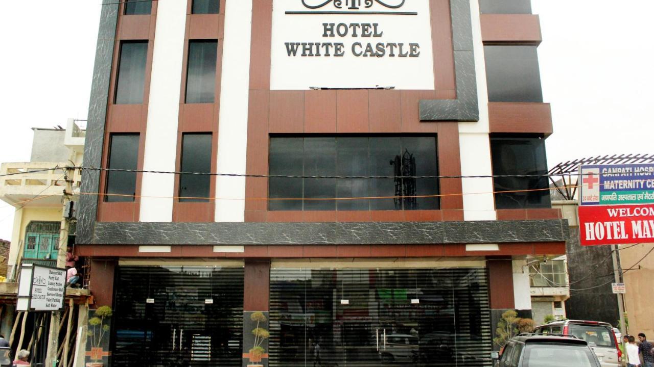 Hotel White Castle Noida Bagian luar foto